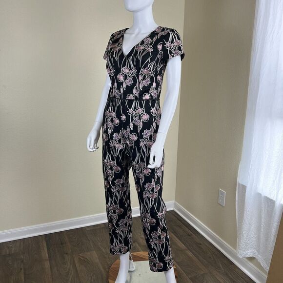 JS Collections Women's Size 6 Floral Embroidered Printed Crepe V-Neck Jumpsuit - Picture 14 of 16